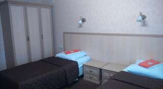 Гостиничный комплекс Машиностроения Реутов Односпальная кровать в общем номере с 2 кроватями-1